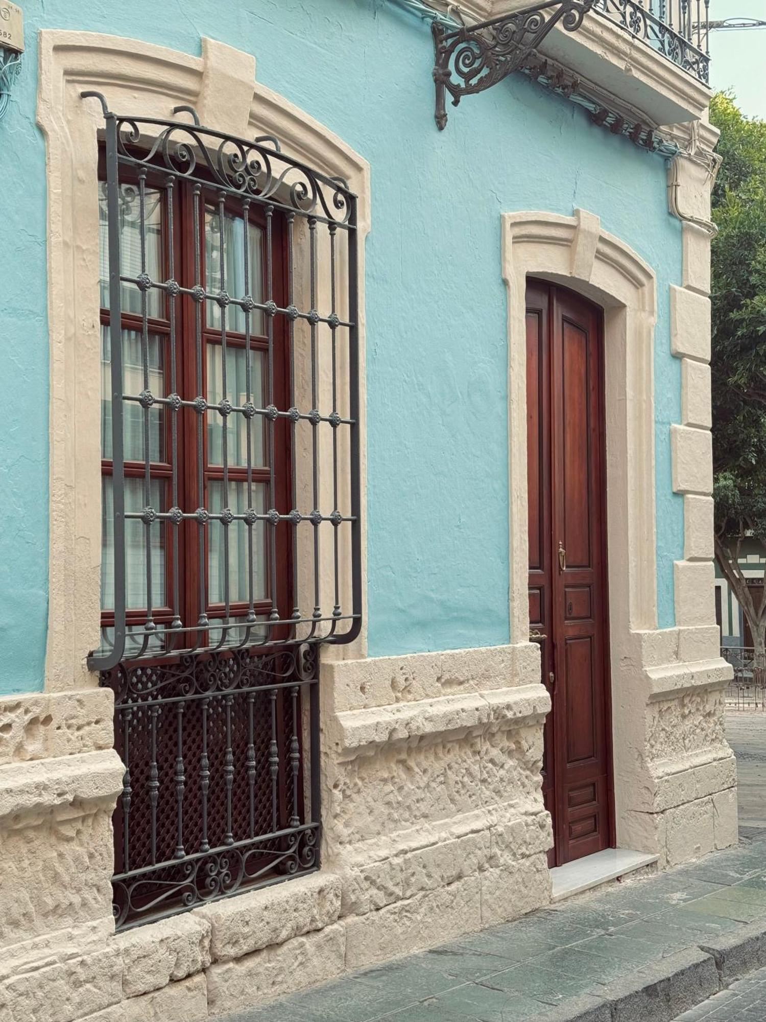 Apartamentos Arraez Алмерия Екстериор снимка